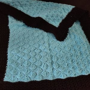 Crochet Turqua and Black Baby Blanket